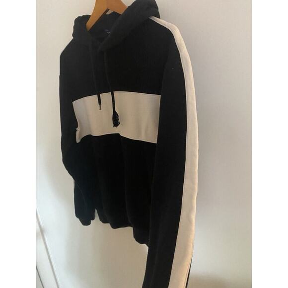 H&M Black And White Hoodie Women Small - Picture 2 of 4
